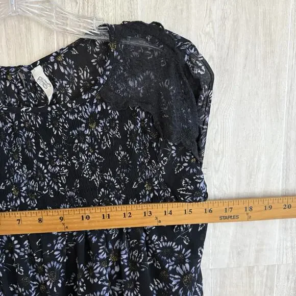 Free People Dress Open Back Size XS Black & Purple Floral Boho Charlotte Lace - Picture 14 of 16